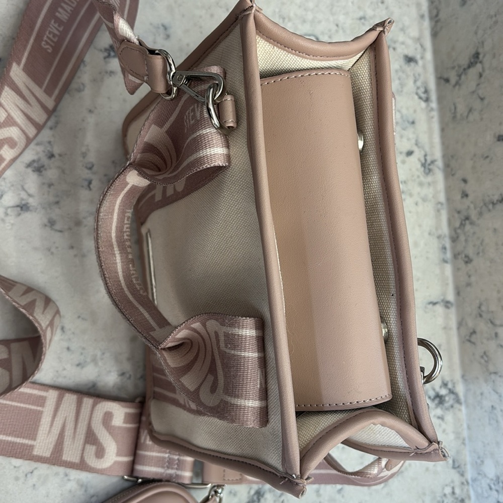Steve Madden Cream and Tan canvas  Bag - Picture 3 of 9